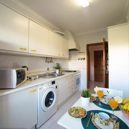 Apartment Garden Place By Interhome Armação de Pêra
